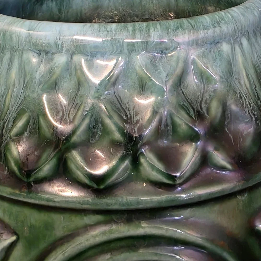 Vintage Hull USA Pottery Green Drip Glaze Embossed Medallion Footed Planter Vase